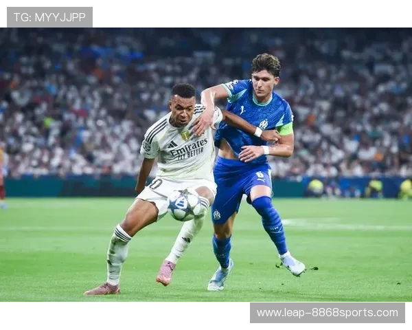 马赛足球俱乐部球星引领新赛季崛起成就足球传奇梦想